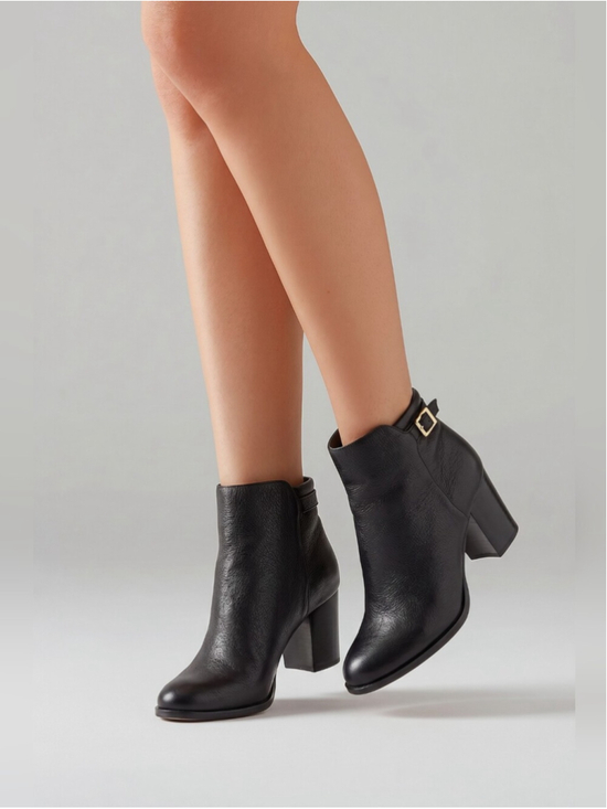 Jimmy Choo Shoes - Jimmy Choo Black Method boots